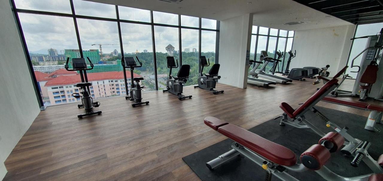 Kozi Square New Sgh Cozy 8a Apartment *